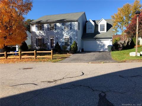 35 Cantor Ln, Torrington, CT 06790 photo 1