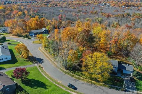 0 Circlewood Dr, Berlin, CT 06037