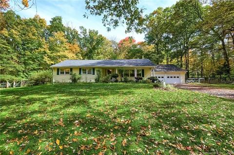 140 New Rd, Plainfield, CT 06354 | 29 Photos | MLS #170530640 - Movoto