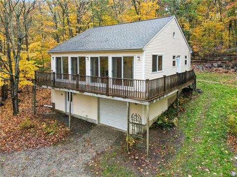 20 Spring Rd, Coventry, CT 06238 photo 1