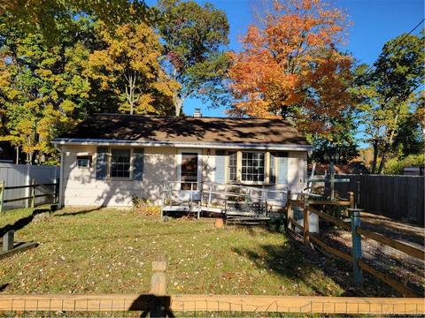 25 Dock Dr, Newtown, CT 06482 photo 1