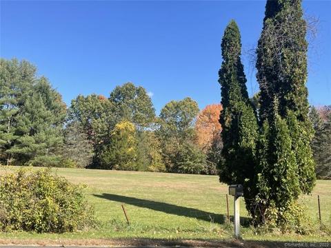56 Great Pond Rd, Simsbury, CT 06070