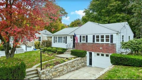 30 Eagle Rd, Norwalk, CT 06850 photo 1