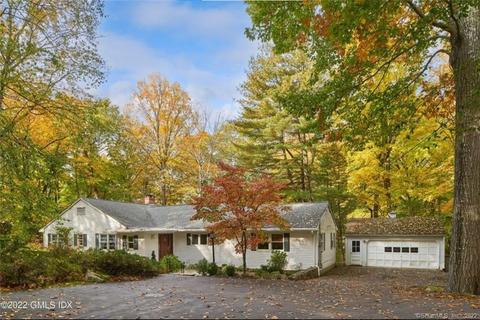 43 Byfield Ln, Greenwich, CT 06830