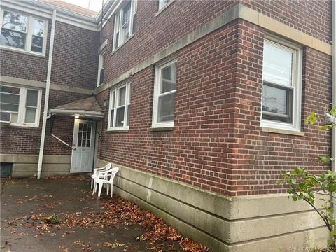 51 Canaan Court #18, Stratford, CT 06614