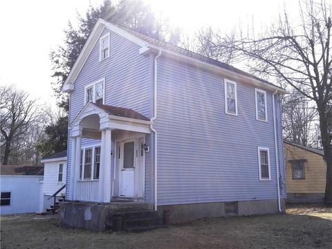 377 W Wolcott Ave, Windsor, CT 06095