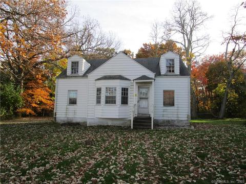 170 Fitch St, North Haven, CT 06473