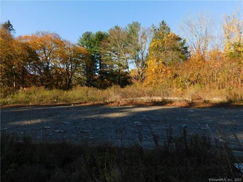 685687 Main St, Monroe, CT 06468