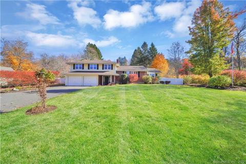 774 Newgate Rd, Suffield, CT 06093 photo 1