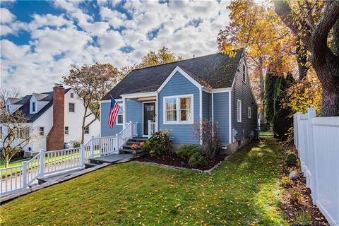 6 Caesar St, Norwalk, CT 06851 photo 1