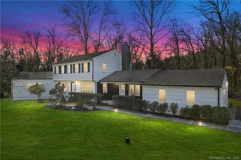26 Codfish Ln, Weston, CT 06883 photo 1