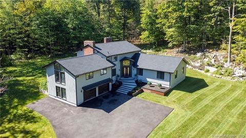 10 Beech Ln, Redding, CT 06896 photo 1