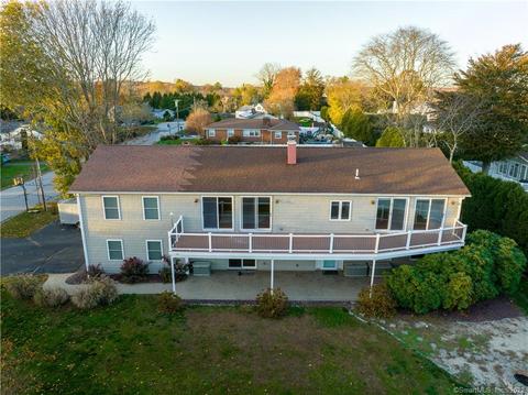 3 Champlin Hill Ct, East Lyme, CT 06357 photo 1