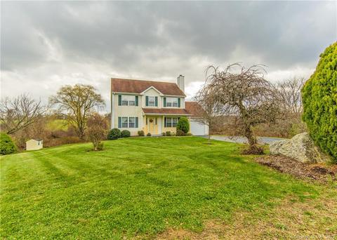 5 Ruth Cir, Pomfret, CT 06259 photo 1
