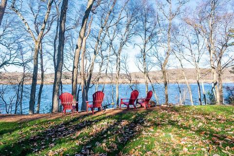 26 Doane Rd, Deep River, CT 06417