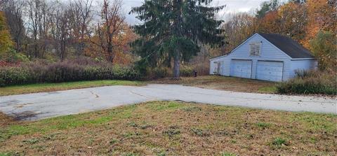 113 Hartford Rd, Brooklyn, CT 06234