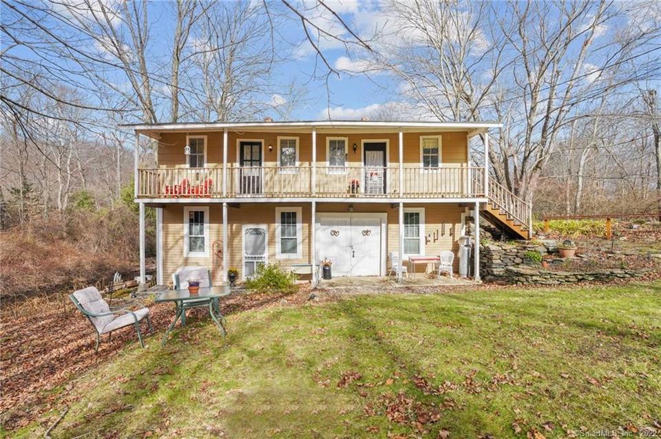 118 Cheney Rd, Pomfret, CT 06230 40 Photos MLS 170537100 Movoto