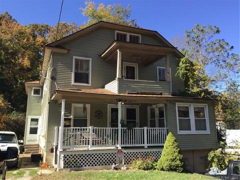 74 Hunters Ave, Taftville, CT 06380