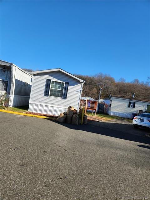 1012 Old Colony Rd #24, Meriden, CT 06451
