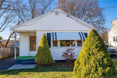 154 Highland Ave, East Haven, CT 06513