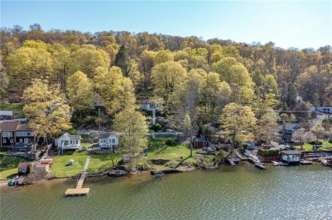 321 State Route 39, New Fairfield, CT 06812