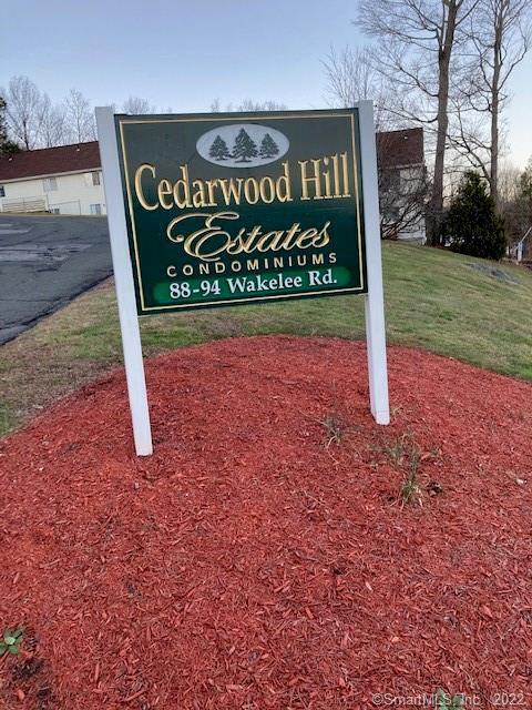 90 Wakelee Rd #1, Waterbury, CT 06705
