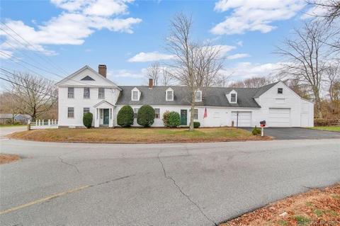 736 Plainfield Pike, Sterling, CT 06377