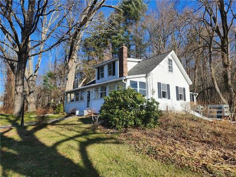 237 Wrights Mill Rd, Coventry, CT 06238 photo 1