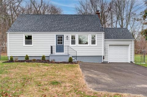 15 Flintlock Rd, Norwalk, CT 06850