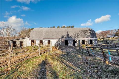 33 Bagburn Rd #3, Monroe, CT 06468
