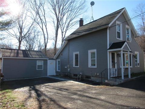 81 Dwight St, Ansonia, CT 06401