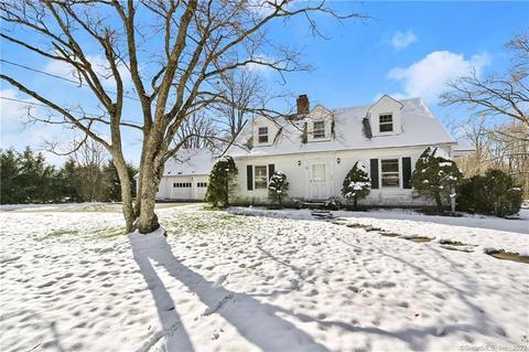 62 Whisconier Rd, Brookfield, CT 06804