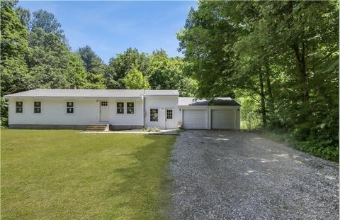 226 Green Hollow Rd, Killingly, CT 06239 photo 1