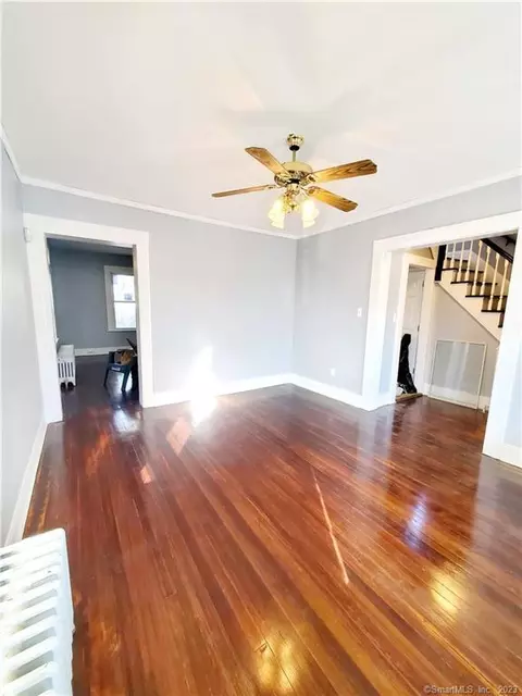 150 Roselle St, Bridgeport, CT 06604
