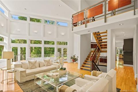 305 Indian Rock Rd, New Canaan, CT 06840