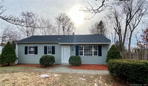 449 Litchfield Dr, Windsor Locks, CT 06096 photo 1