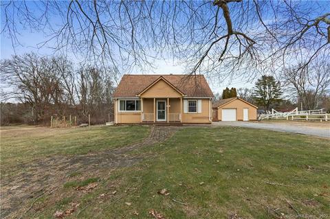 192 Brick Top Rd, Windham, CT 06280 photo 1