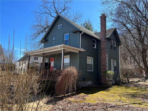 440 Pleasant St # r, Windham, CT 06226