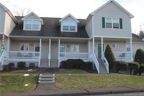 23 Copper Creek Cir, Newtown, CT 06470