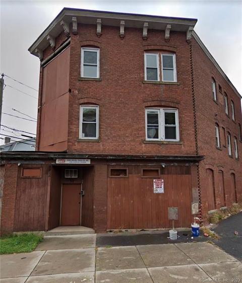 56 Whiting St, New Britain, CT 06051