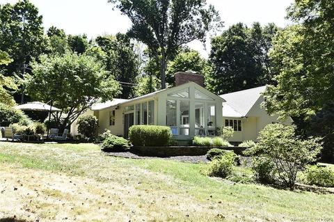 312 Grassy Hill Rd, Lyme, CT 06371