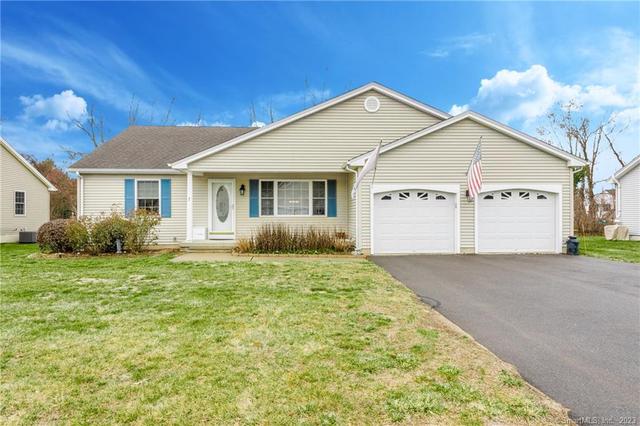 7 Acorn Dr #7, Broad Brook, CT 06016