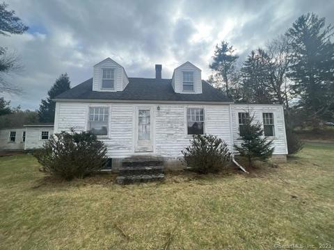 77 Chapin Rd, Hampden, MA 01036