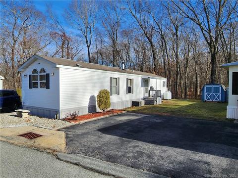 10 Pacemaker Ave, Norwich, CT 06360 photo 1