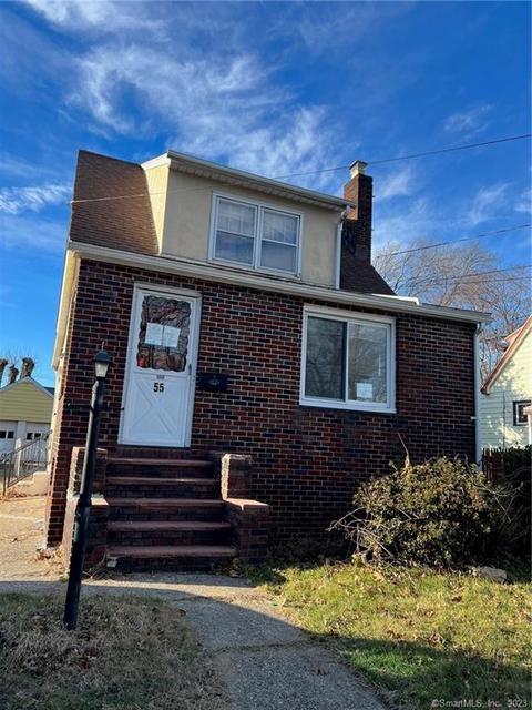 55 Lake St, Stratford, CT 06615