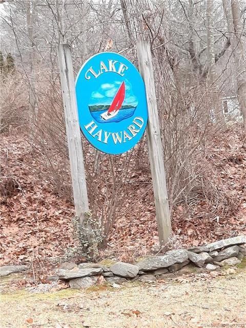 2 Lois Rd, East Haddam, CT 06423