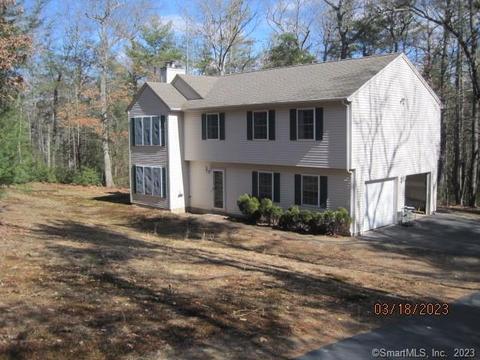 39 Mayflower Hl, Stafford Springs, CT 06076