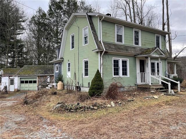 29 Oakville Rd, Griswold, CT 06351