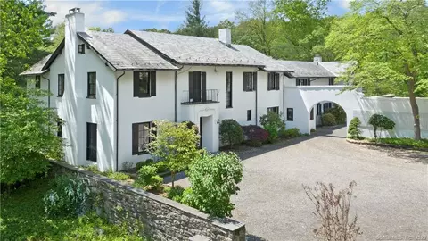 684 Westover Rd, Stamford, CT 06902