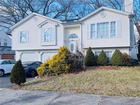 41 Ashford St, West Haven, CT 06516